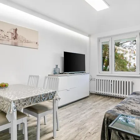 Citystay Brzezno 10 Minut Do Plazy גדנסק