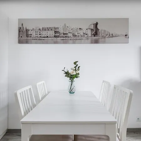 Citystay Brzezno 10 Minut Do Plazy * גדנסק